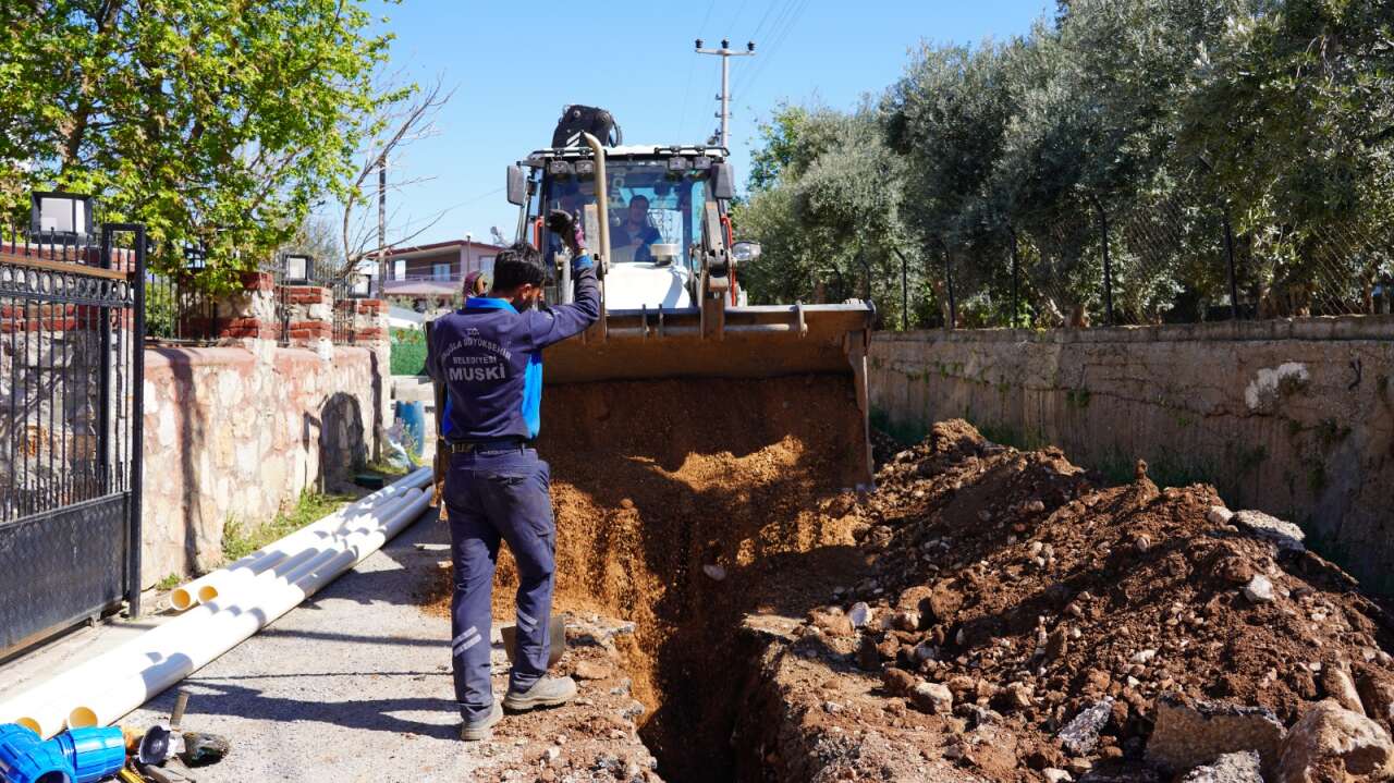 Muğla Fethiye Esenköy’de İçme Suyu Hattı Yenileniyor 1